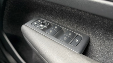 Volvo Xc40 2.0 D4 [190] R DESIGN Pro 5dr AWD Geartronic Diesel Estate